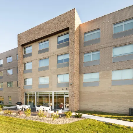 Holiday Inn Express & Suites KALAMAZOO WEST by IHG