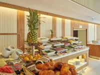 Çırağan Hotel Bosphorus - breakfast