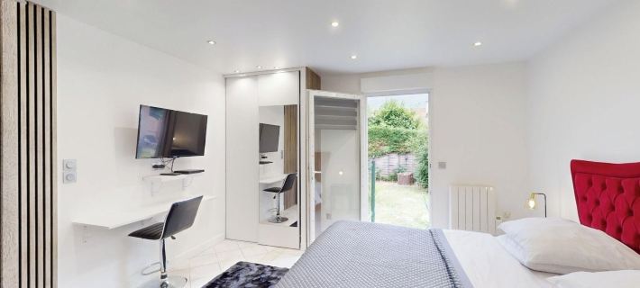 Kimia Suite Room Hotels in Val-d'Oise
