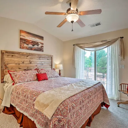 Kanab Condo w/ Pool & Patio, 30 Mi to Zion NP