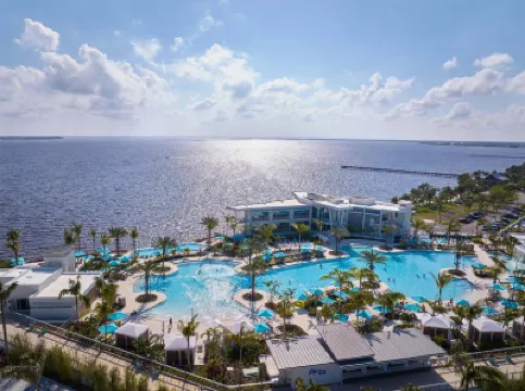 Sunseeker Resort Florida Gulf Coast, Curio Collection Hilton Hotels in 