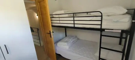 Fully renovated duplex apartment at the foot of the slopes.