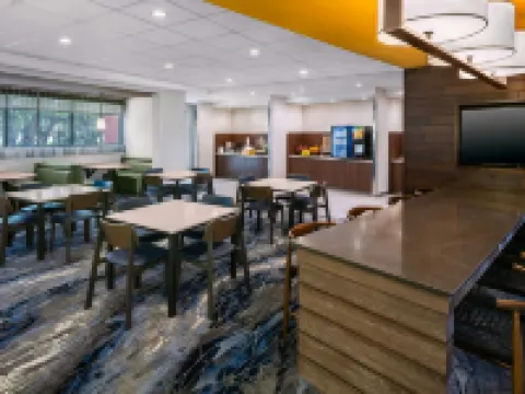 埃德蒙頓北萬楓酒店及套房 埃德蒙頓酒店