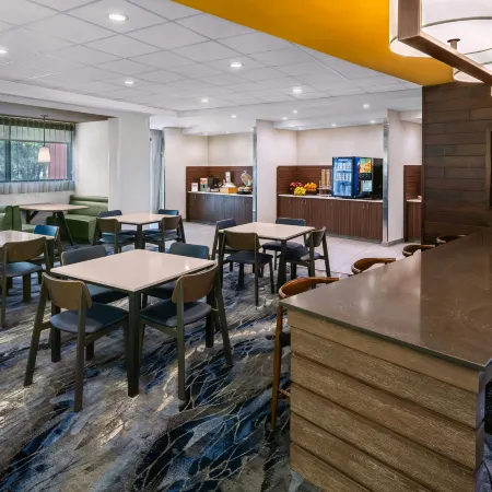 Fairfield Inn & Suites Edmonton North