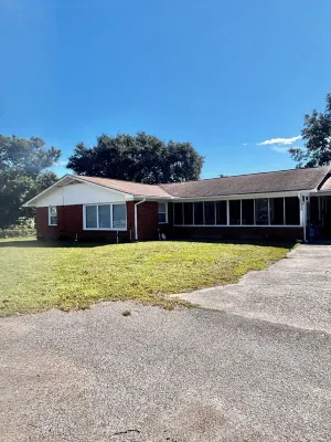 Spacious Family Beach Home Wgrill,Arcade,Pool Table,Pingpong, Gameroom,Fire Pit