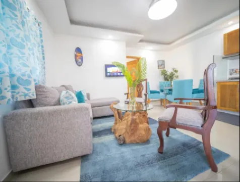 Charming 1b Apto Walk to the Beaches & Main Street Отели рядом с достопримечательностью «Плайя Алисия»