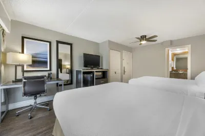 Best Western Pier Point Inn Hotels near Sand Master Park - Sandboarding & Store