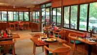 Cresta Riley's Hotel - spa