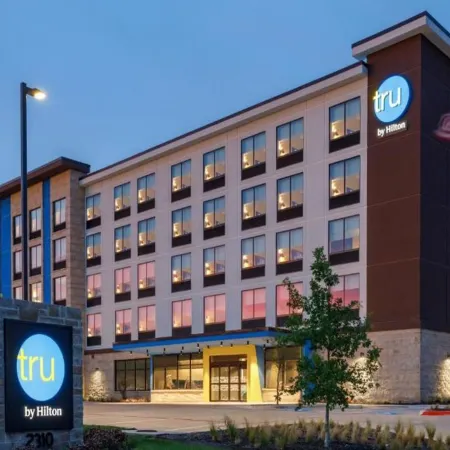 Tru by Hilton Frisco Dallas
