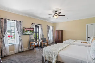 哈西恩達 4835 Green Key Rd附近的飯店