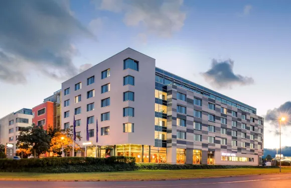 法蘭克福埃施伯恩黑弗曼公園美居酒店