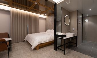 JAMSIL LOUNGE HOTEL