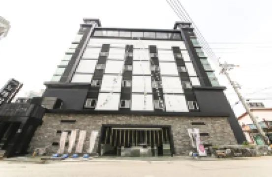 Gumi Bonggokdong Hotel Macheollu