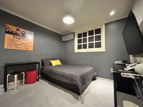 Cheongju Bukmunro Halloween Hotels in 
