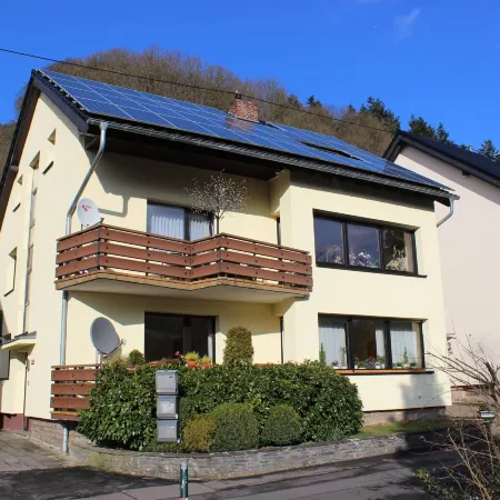 Apartment Spiegelkurve Отели в г. Аденау
