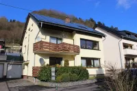 Apartment Spiegelkurve