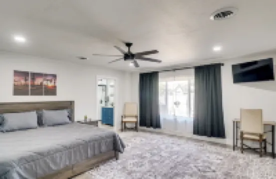 後院和遊戲室！位於米德蘭中心的家