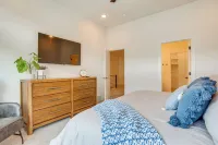 Hike & Ski: Townhome 8 Mi to Dtwn Ogden! - 3-Star