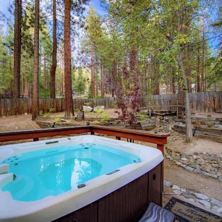 Private Woods - Heavenly California Lodge