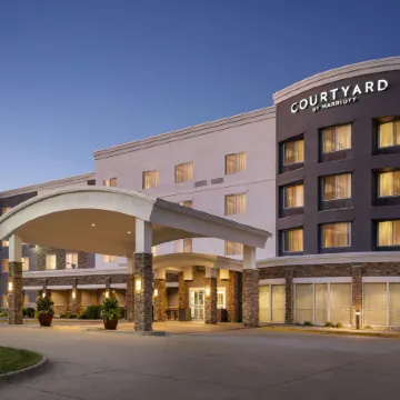 Courtyard des Moines Ankeny