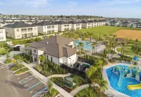 Stylish 3BR Condo Championsgate w Water Park - Villas