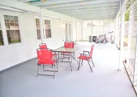 Cozy 4-bedroom bungalow with AC, fitness room near DC Hotels in Waldorf