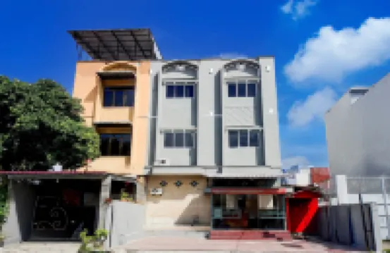 Dancenter Waringin Residence Hotels in Medan Petisah