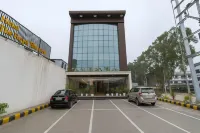 รอยัลภูเมศ