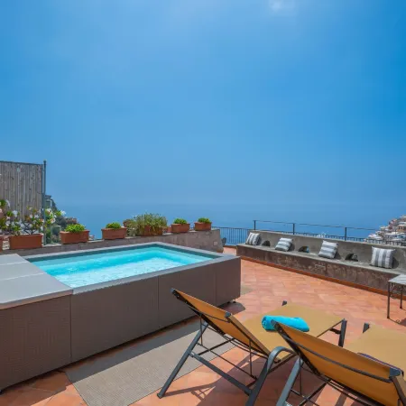 Estate4Home - Villa Field