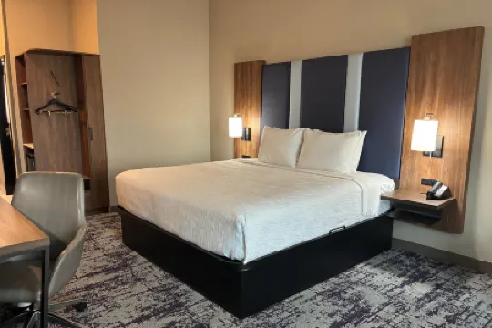 La Quinta Inn & Suites by Wyndham Athens