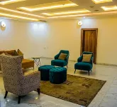 日出酒店及會議中心