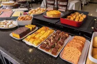 Alven Hotel by Slaviero Hotéis - Breakfast