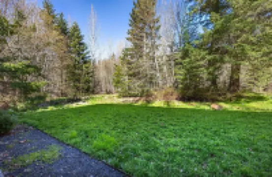 Neal Creek 2 Bedroom Home by Redawning