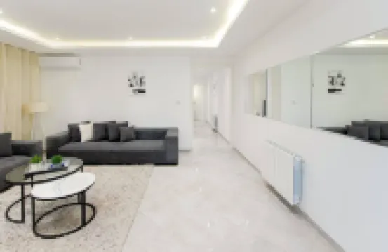 拉馬爾薩的舒適住宿帶陽台景觀