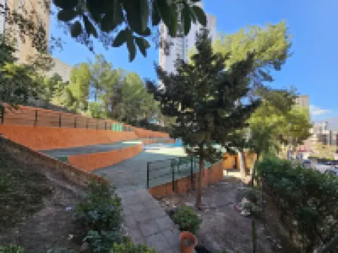 해변과 수영장 근처 숙소