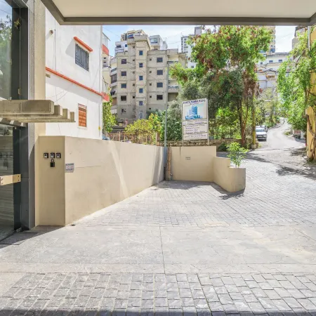 Alti 3-BR Apt by Santa Maria Jal el Dib