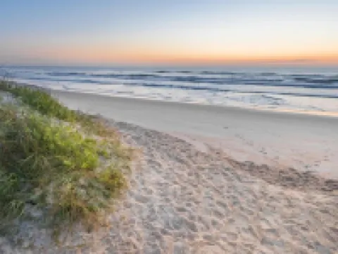 New Custom House! Private, Clean, Safe! Walk to the Beach! Hotels in Butler Beach