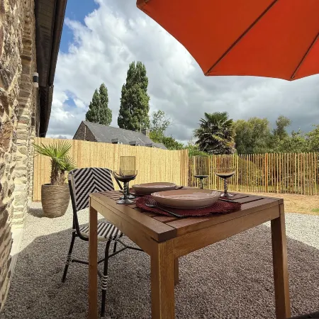 Ecrin de Charme 4 étoiles Jacuzzi privé 2 Pers