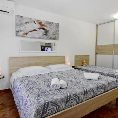 Comfortable Apartment in Umag With Parking Space Отели в г. Мурине