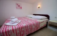 Apartments Huljev - Parkering