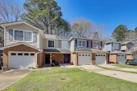 Great for Families! Quiet Auburn Getaway w/ Deck - بوتيك