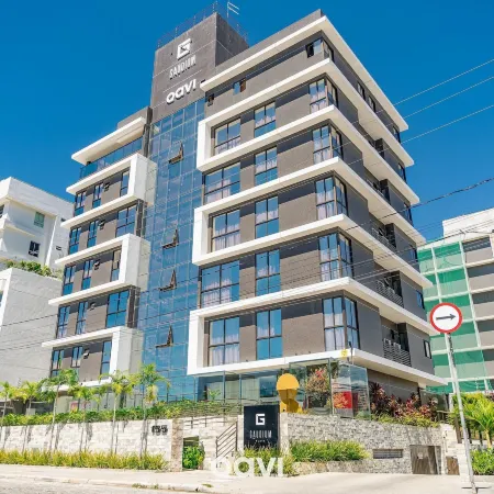 Gaudium Apart-Hotel Отели рядом с достопримечательностью «Пляж Манаира»