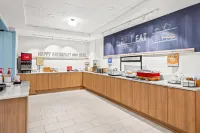 底特律坎頓歡朋套房酒店 - 早餐