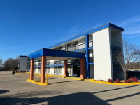 Westowne Inn I-24 Exit 4 Hotels in 