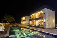 Cheongju Okhwayongso Scenic Pension & Jade Nine - 4-Star