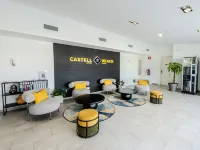 Castell Beach Aparthotel