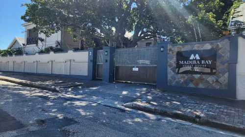 Madiba Bay Guesthouse - 4-Star