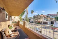 Walk to Beach + Pier: San Clemente Family Getaway - Condos