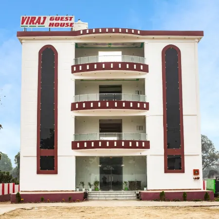Hotel The Viraj Palace