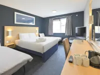 Travelodge Hotel - Chippenham Leigh Delamere M4 Eastbound Hotels in Chippenham
